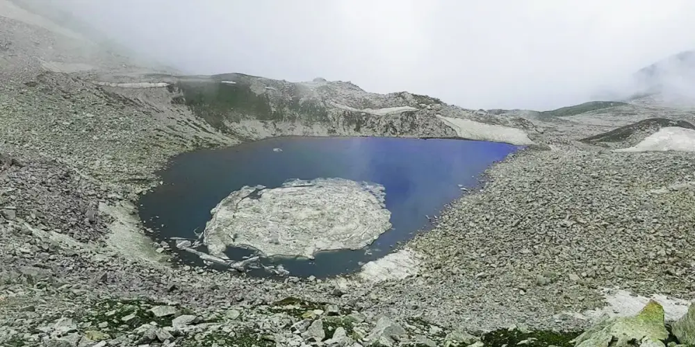 Ansoo Lake