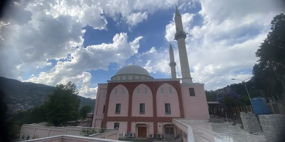 Usmania Mosque