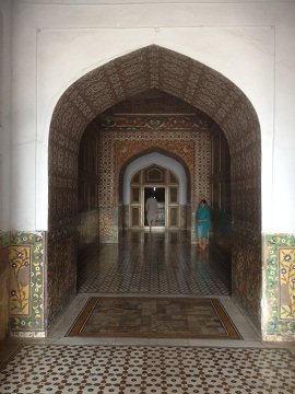 Jahangir Tomb cenotaph Enterance