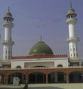 Mosque in Shrine of Bulleh Shah