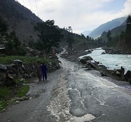Road toward Kalam